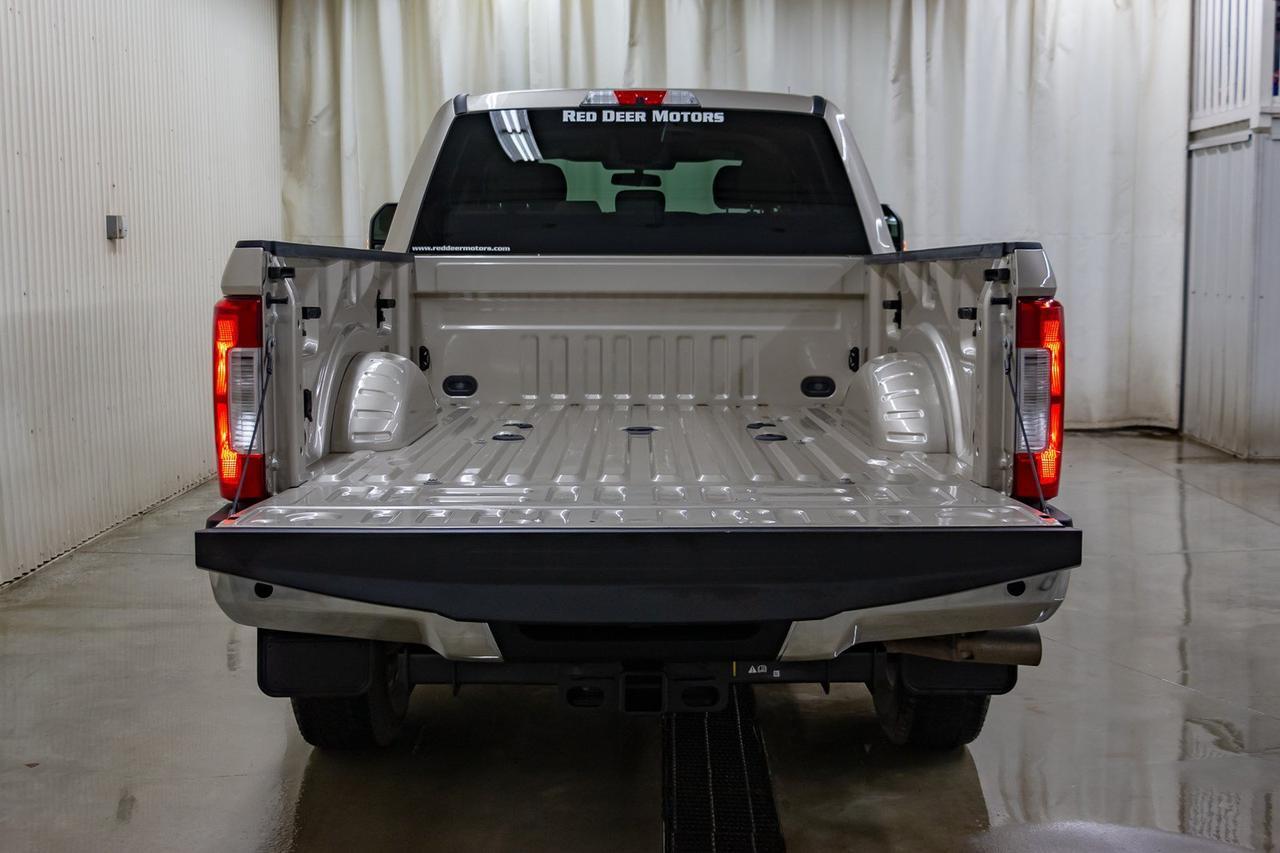2017 Ford F-350 4x4 Crew Cab XLT Diesel BCam Red Deer AB