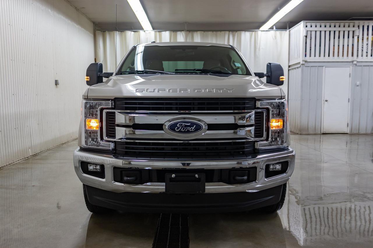 2017 Ford F-350 4x4 Crew Cab XLT Diesel BCam Red Deer AB