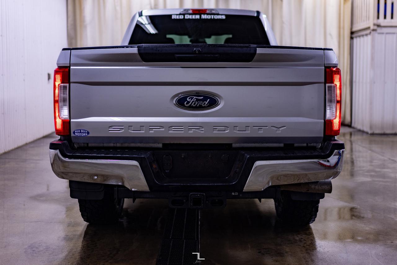 2017 Ford F-350 4x4 Crew Cab XLT Diesel BCam Red Deer AB