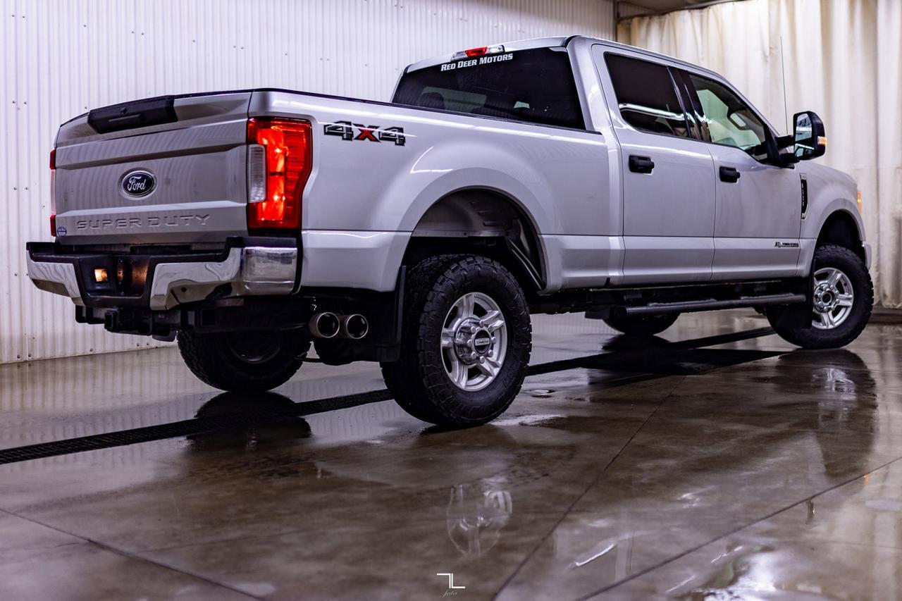 2017 Ford F-350 4x4 Crew Cab XLT Diesel BCam Red Deer AB