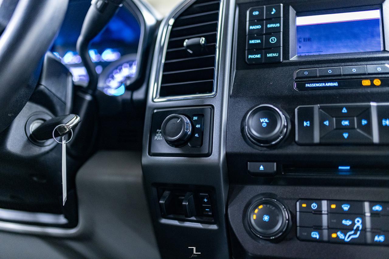 2017 Ford F-350 4x4 Crew Cab XLT Diesel BCam Red Deer AB