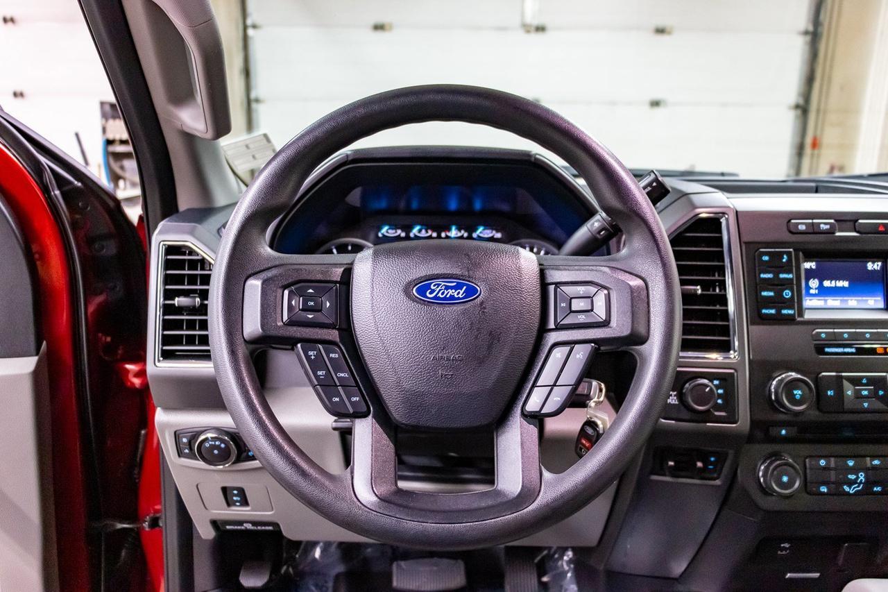 2017 Ford F-350 4x4 Crew Cab XLT Diesel Red Deer AB