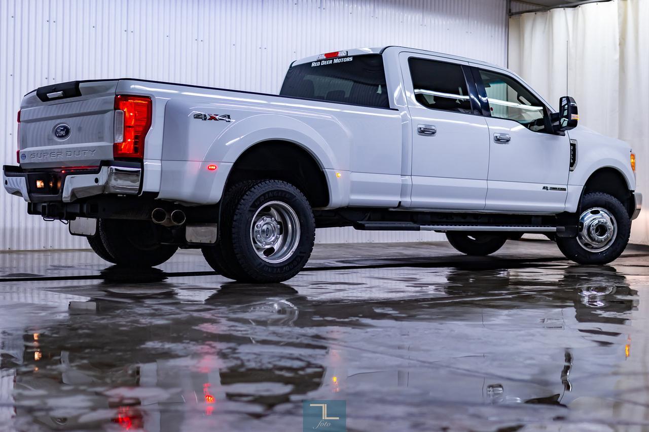 2017 Ford F-350 4x4 Crew Cab XLT Dually Diesel Nav BCam Red Deer AB