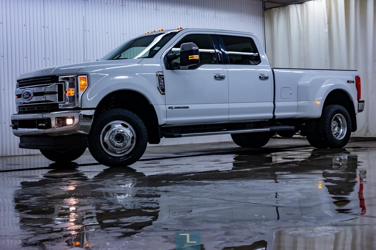 2017 Ford F-350 4x4 Crew Cab XLT Dually Diesel Nav BCam Red Deer AB