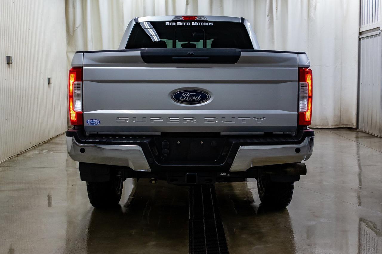 2017 Ford F-350 4x4 Crew Cab XLT FX4 Diesel Nav Red Deer AB