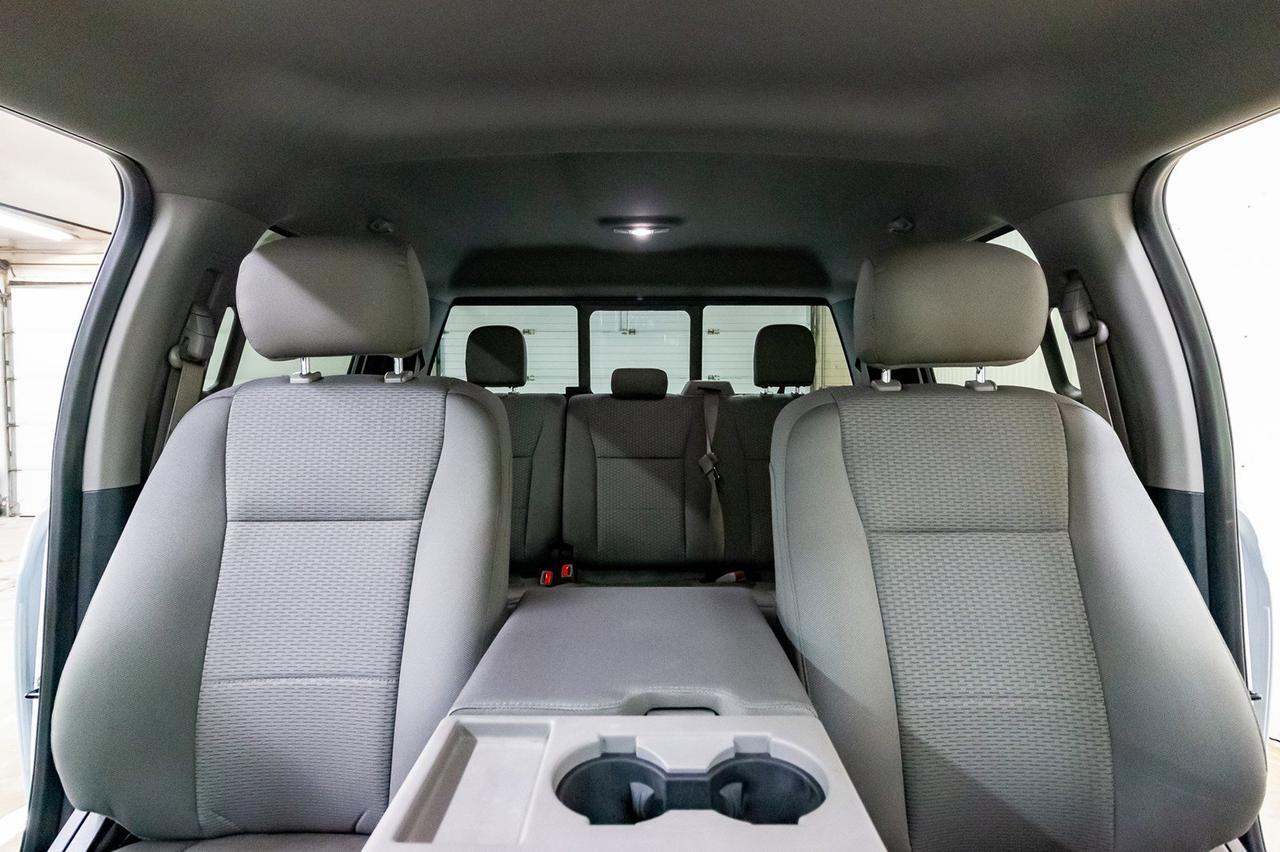 2017 Ford F-350 4x4 Crew Cab XLT FX4 LWB Bcam Red Deer AB