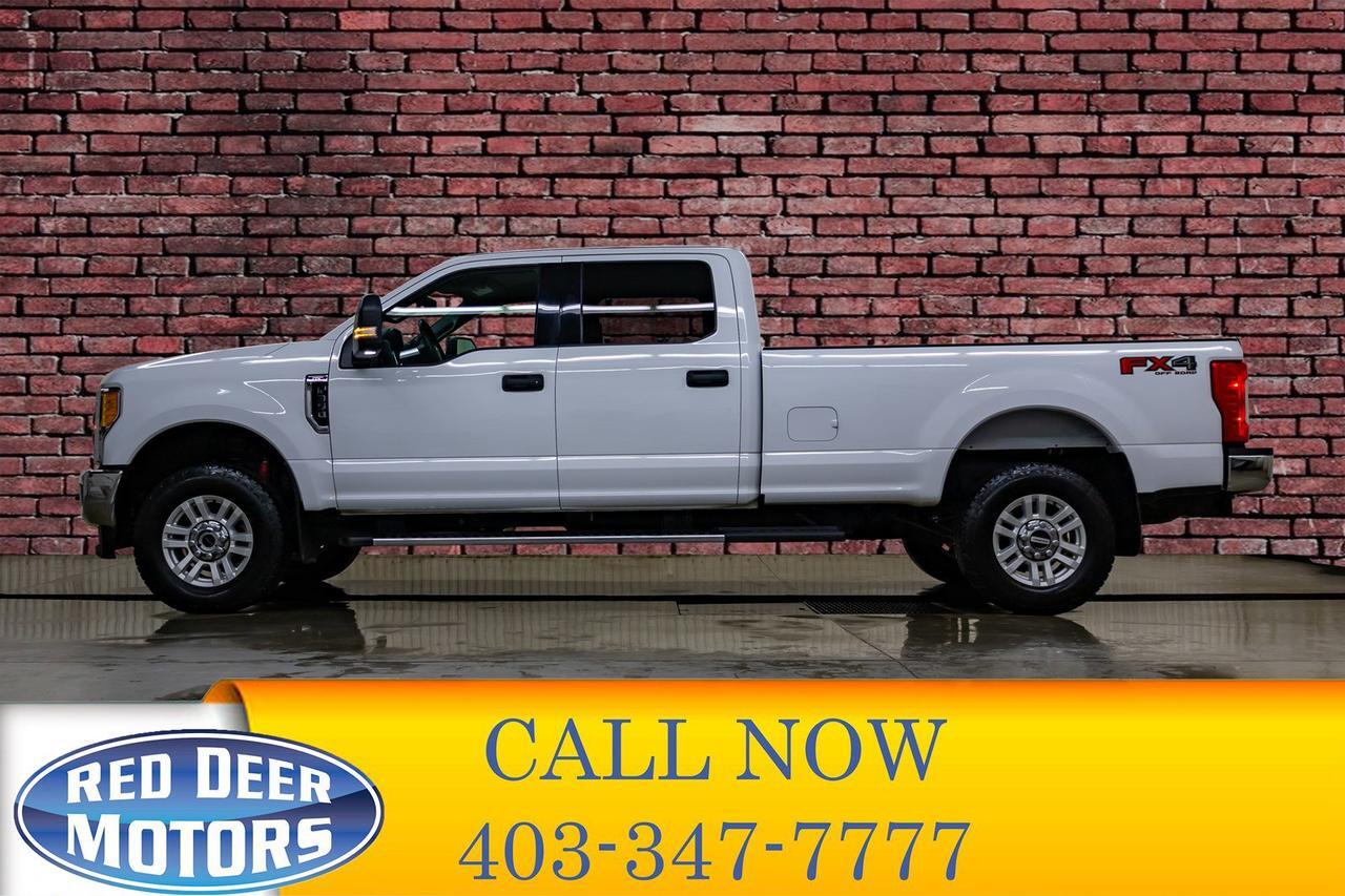 2017 Ford F-350 4x4 Crew Cab XLT FX4 LWB Bcam