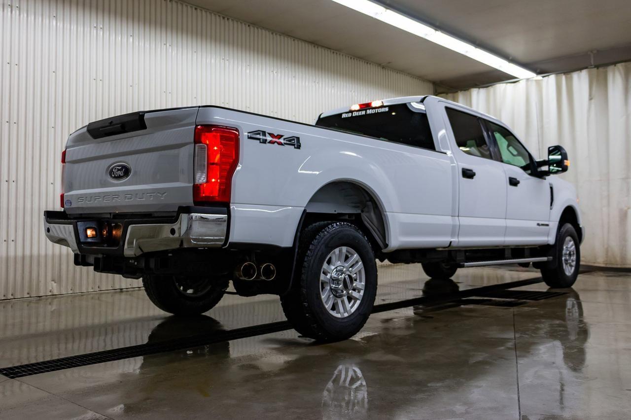 2017 Ford F-350 4x4 Crew Cab XLT Longbox Diesel Red Deer AB