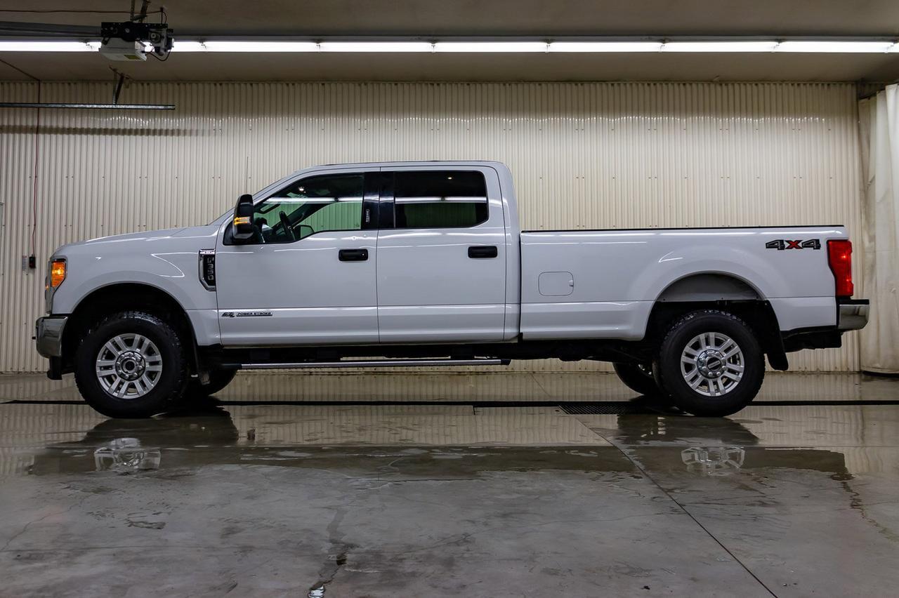2017 Ford F-350 4x4 Crew Cab XLT Longbox Diesel Red Deer AB