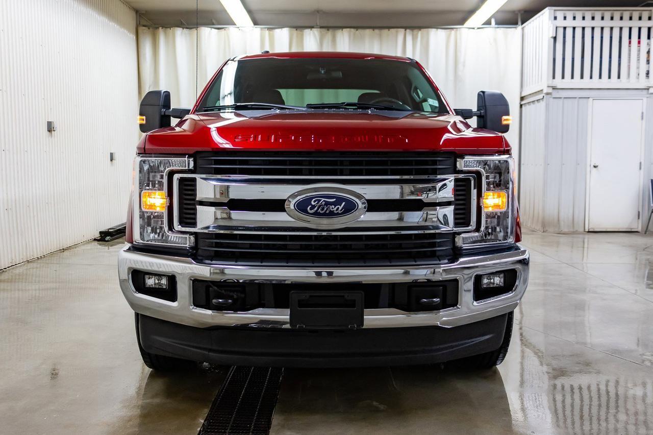 2017 Ford F-350 4x4 Crew Cab XLT Red Deer AB