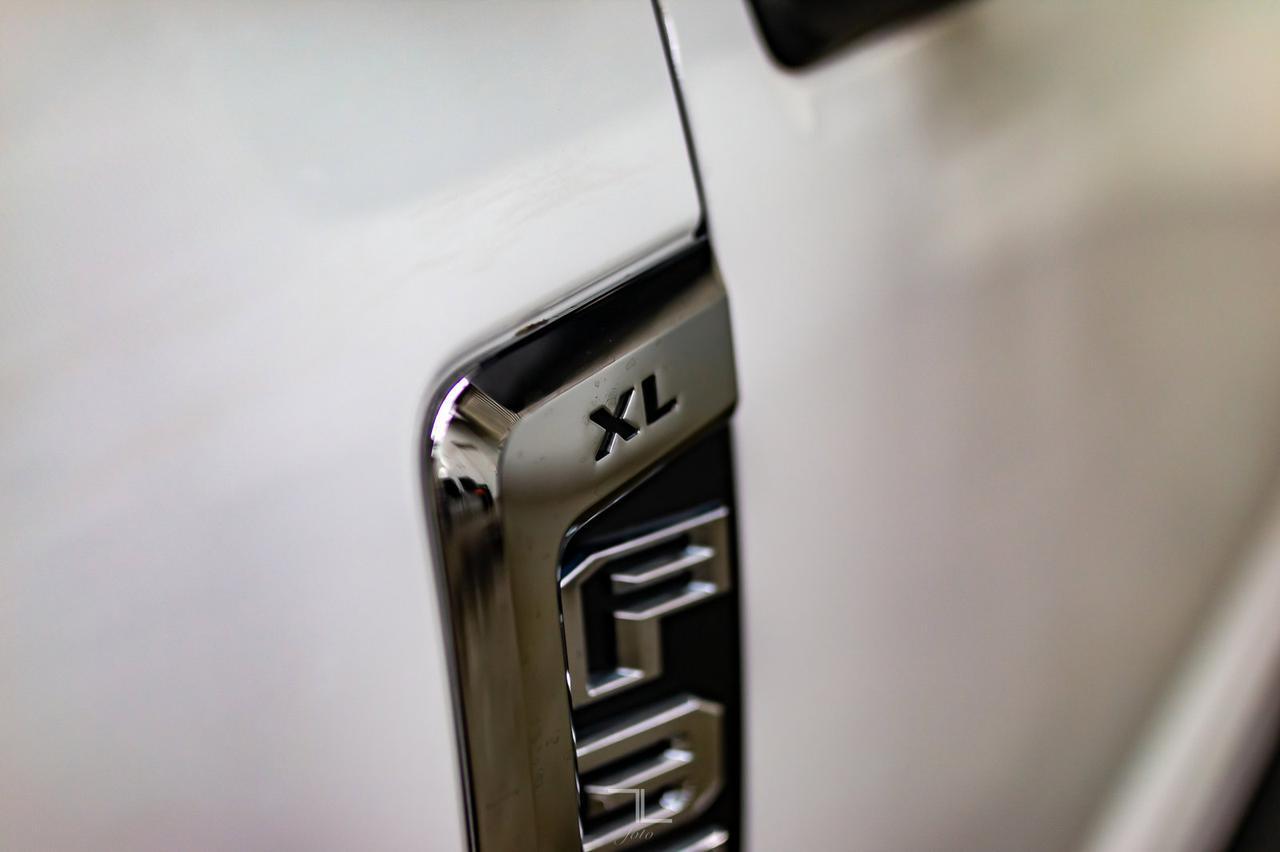 2017 Ford F-350 4x4 Regular Cab XL 6" Lift Red Deer AB