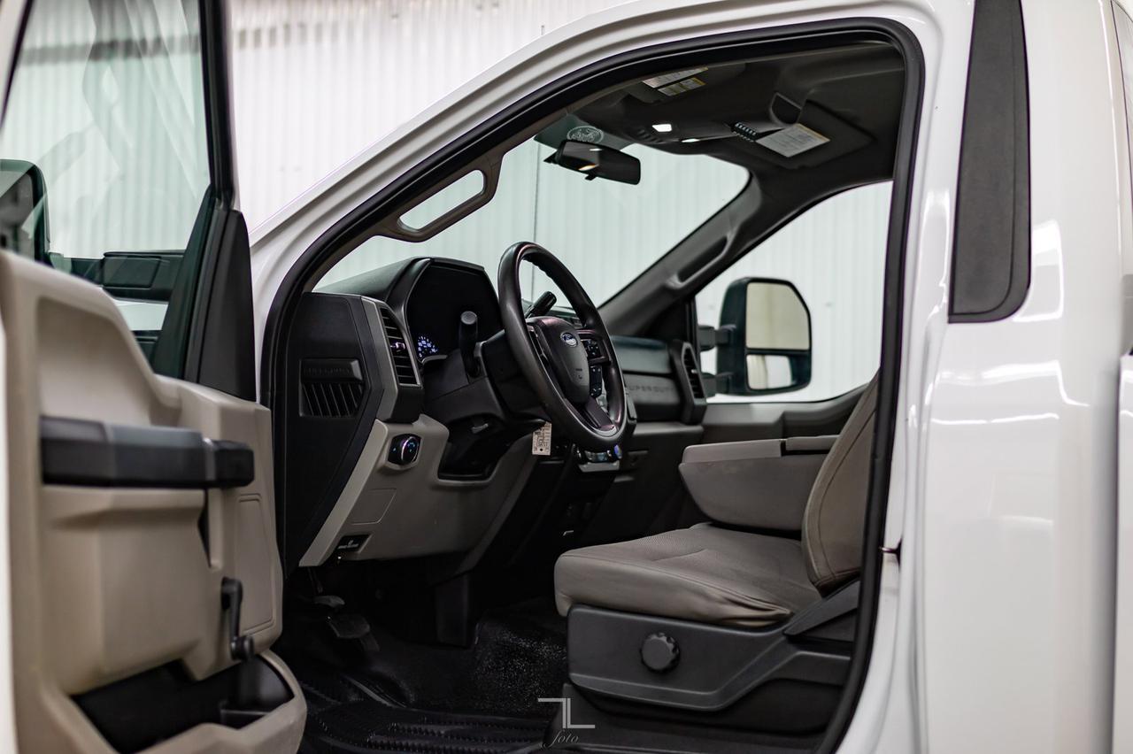 2017 Ford F-350 4x4 Regular Cab XL 6" Lift Red Deer AB