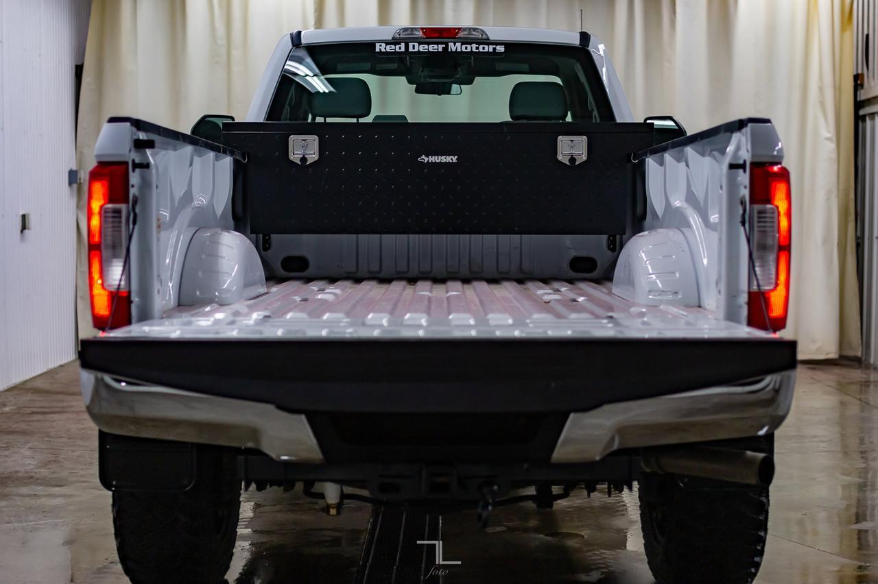 2017 Ford F-350 4x4 Regular Cab XL 6" Lift Red Deer AB