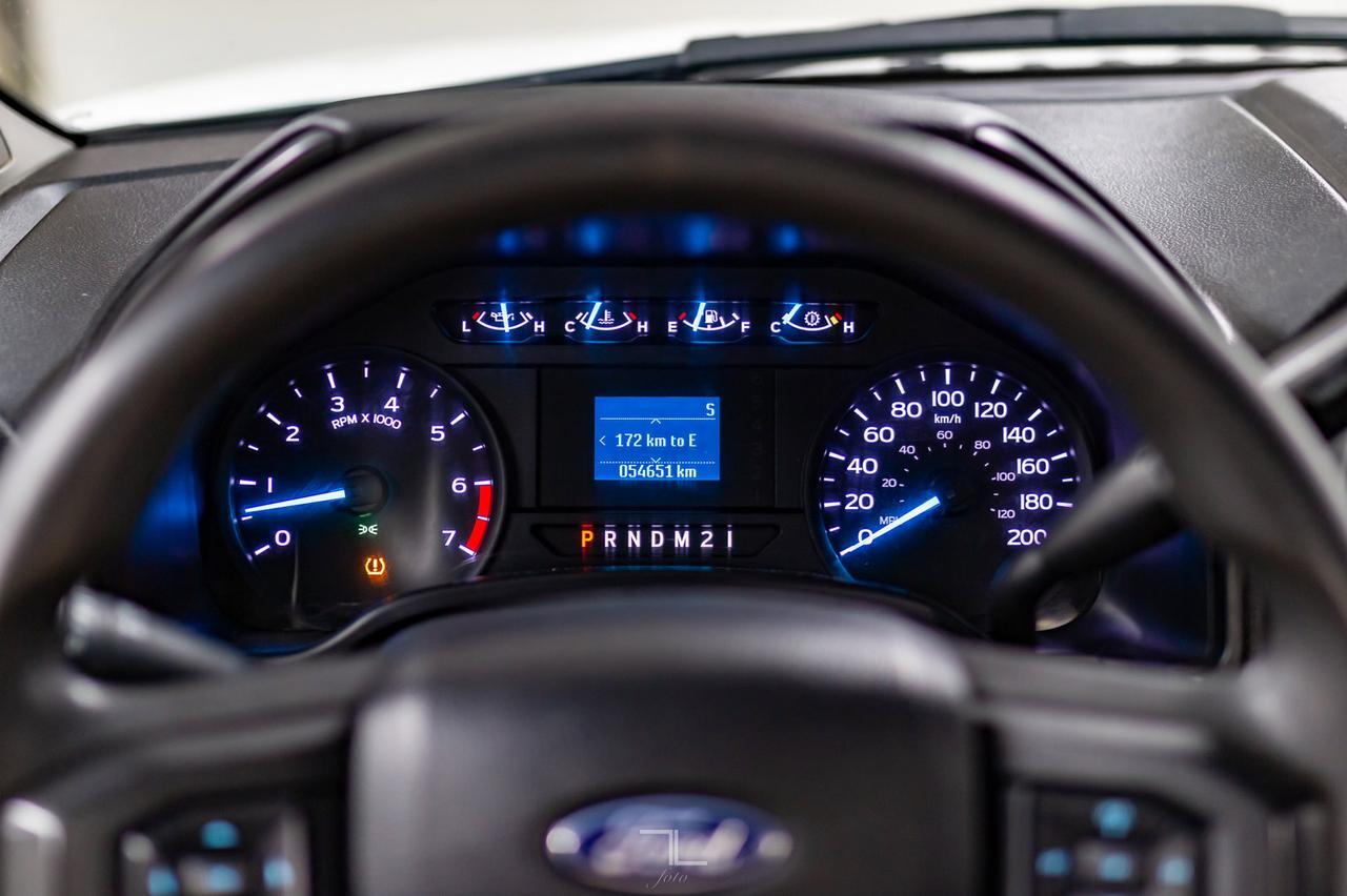 2017 Ford F-350 4x4 Regular Cab XL 6" Lift Red Deer AB