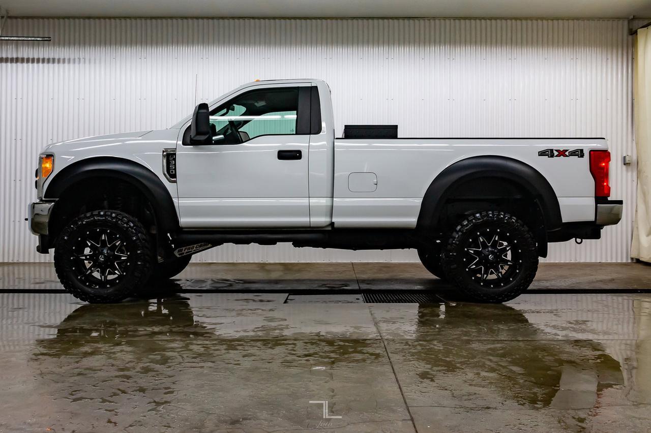 2017 Ford F-350 4x4 Regular Cab XL 6" Lift Red Deer AB