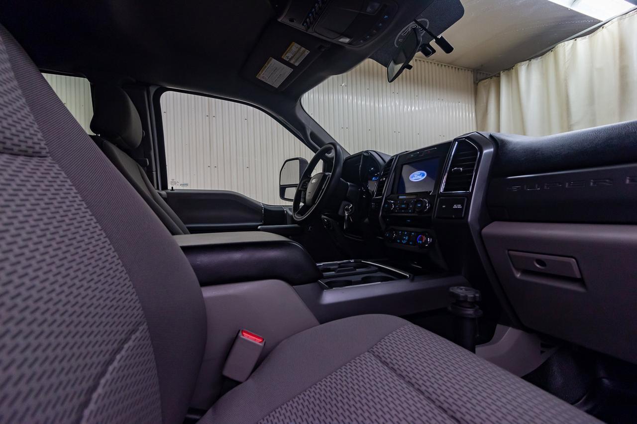 2017 Ford F-350 4x4 Super Cab XLT Service Box Red Deer AB