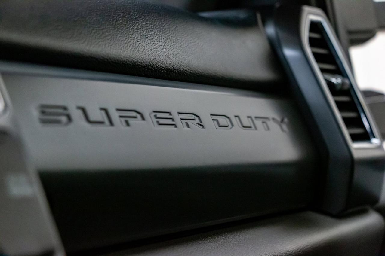 2017 Ford F-350 4x4 Super Cab XLT Service Box Red Deer AB