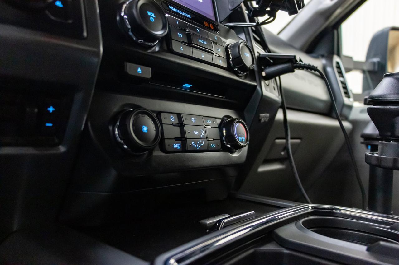 2017 Ford F-350 4x4 Super Cab XLT Service Box Red Deer AB