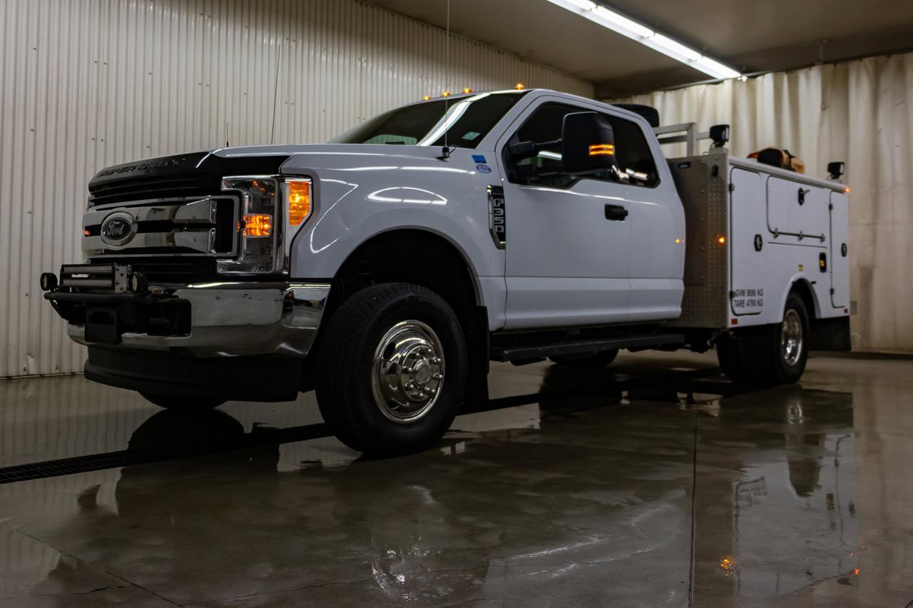 2017 Ford F-350 4x4 Super Cab XLT Service Box Red Deer AB