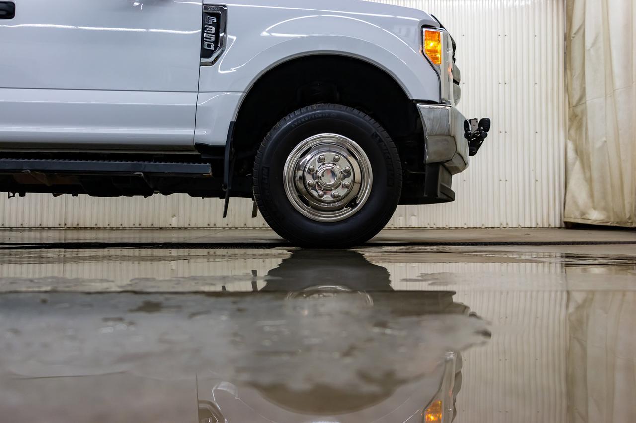 2017 Ford F-350 4x4 Super Cab XLT Service Box Red Deer AB