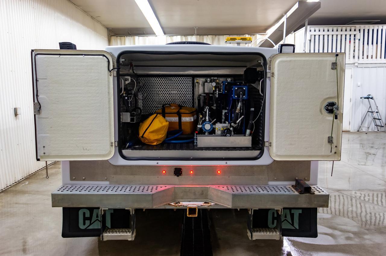 2017 Ford F-350 4x4 Super Cab XLT Service Box Red Deer AB