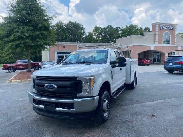 2017 Ford F-350 Chassis XL w/Rear Doors DRW Charlotte NC