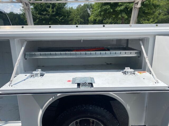 2017 Ford F-350 Chassis XL w/Rear Doors DRW Charlotte NC