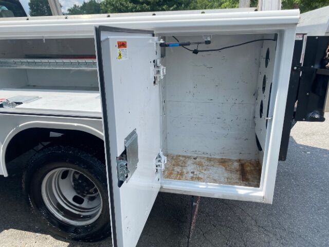 2017 Ford F-350 Chassis XL w/Rear Doors DRW Charlotte NC
