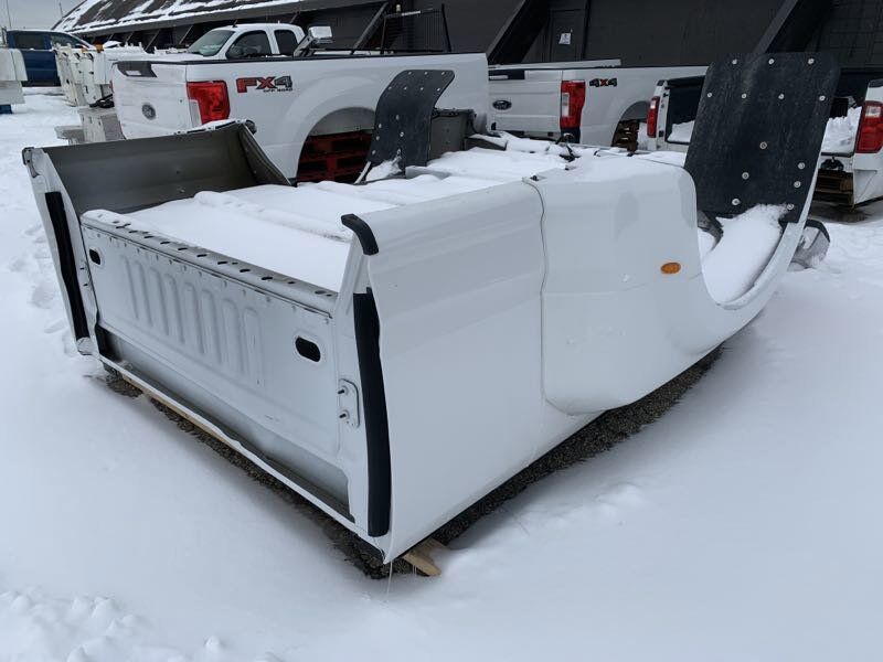 2017 Ford F-350 Crew Cab Dually Box Tailgate & Bumper Red Deer AB