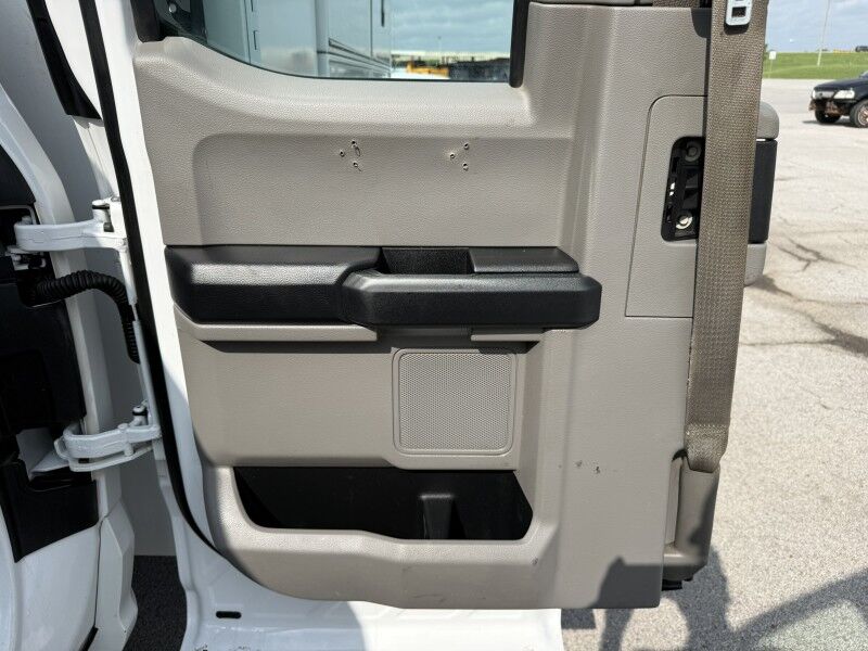 2017 Ford F-350 DRW 4x4 Utility Flatbed XL Collinsville OK