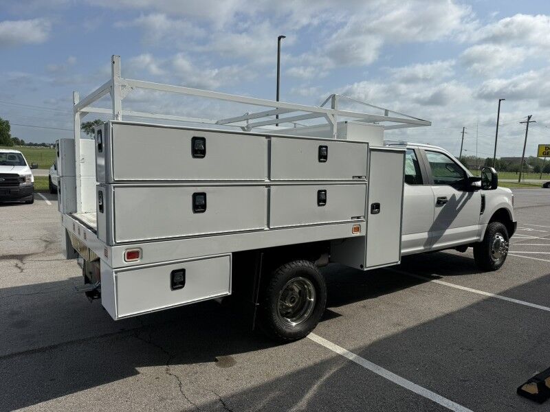 2017 Ford F-350 DRW 4x4 Utility Flatbed XL Collinsville OK