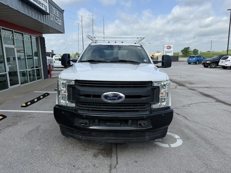 2017 Ford F-350 DRW 4x4 Utility Flatbed XL Collinsville OK