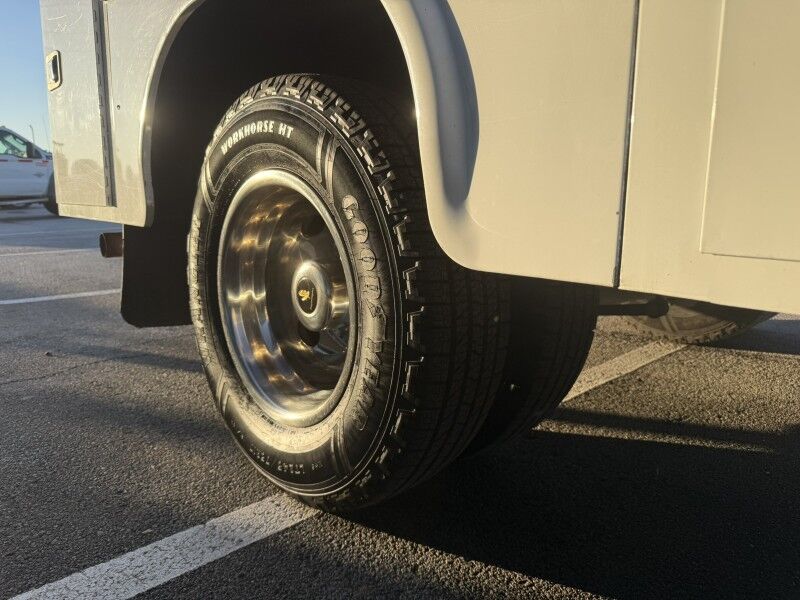 2017 Ford F-350 DRW Utility w/ Lift Gate XL Collinsville OK