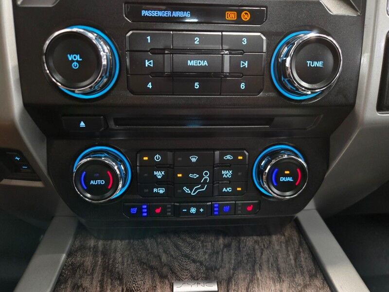 2017 Ford F-350 Lariat 4WD Lifted Long Bed 6.7L Diesel GPS Camera 35in Toyo FREE WARRANTY Arlington TX