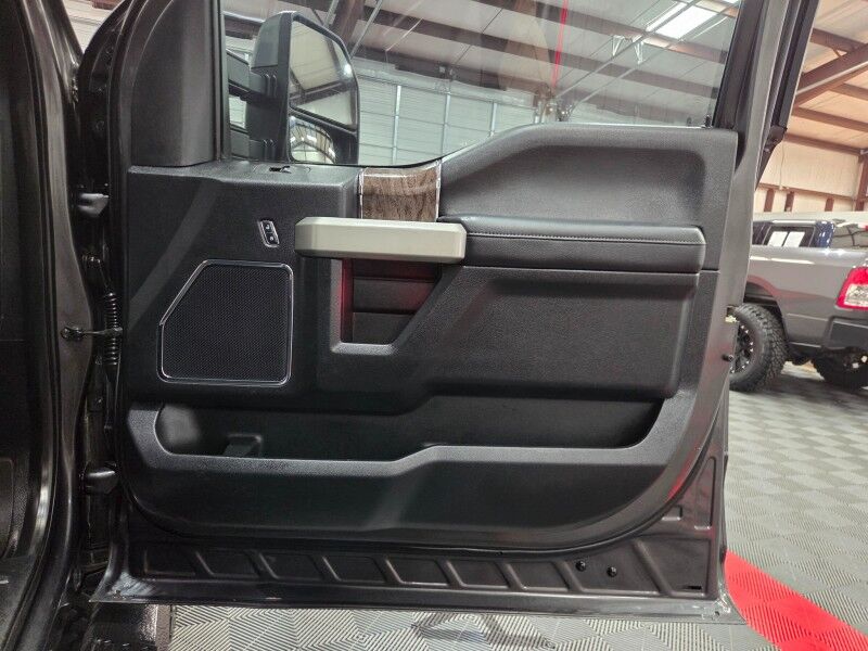 2017 Ford F-350 Lariat 4WD Lifted Long Bed 6.7L Diesel GPS Camera 35in Toyo FREE WARRANTY Arlington TX