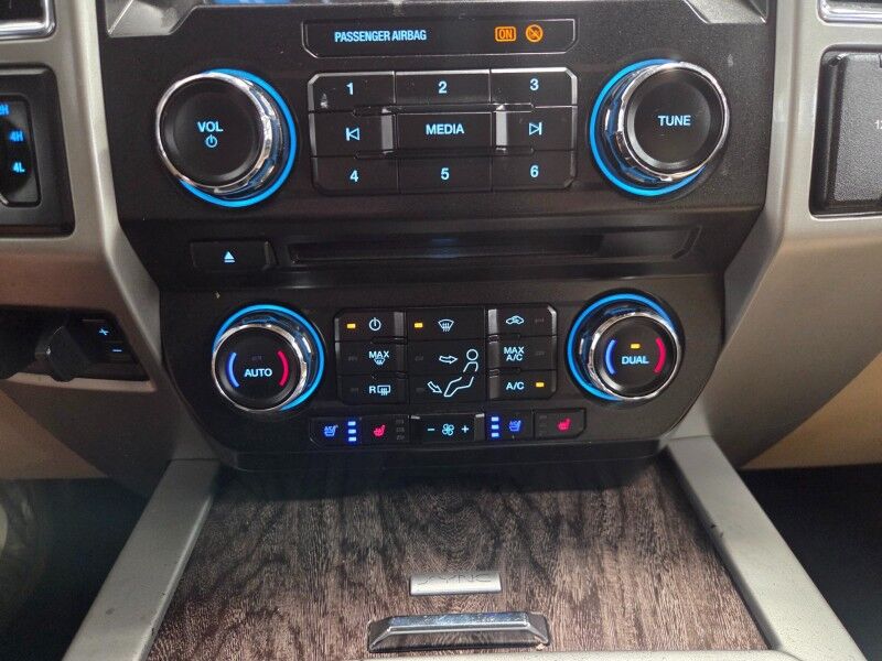 2017 Ford F-350 Lariat Dually 6.7L Diesel Chrome Pkg GPS Camera NEW TIRES FREE WARRANTY Arlington TX