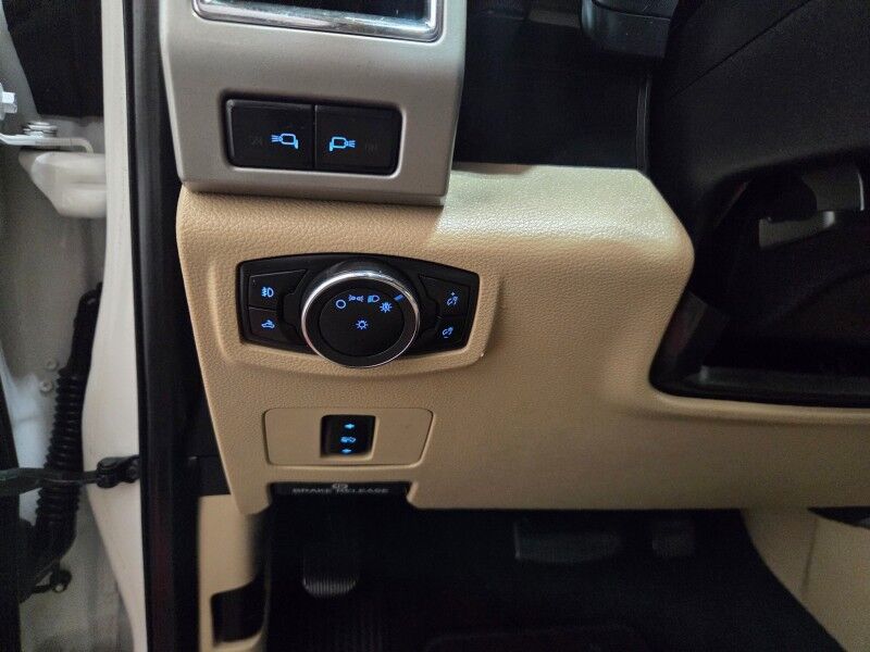 2017 Ford F-350 Lariat Dually 6.7L Diesel Chrome Pkg GPS Camera NEW TIRES FREE WARRANTY Arlington TX