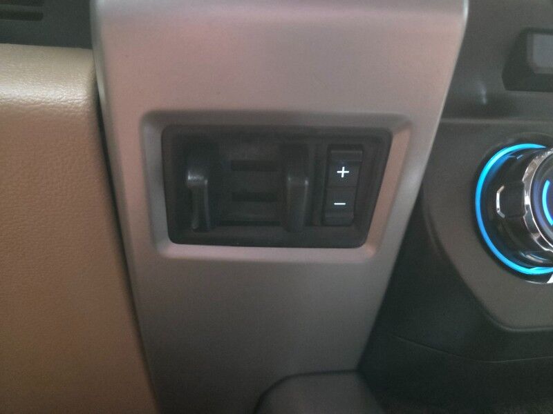 2017 Ford F-350 Lariat Dually 6.7L Diesel GPS Camera Gooseneck FREE WARRANTY Arlington TX