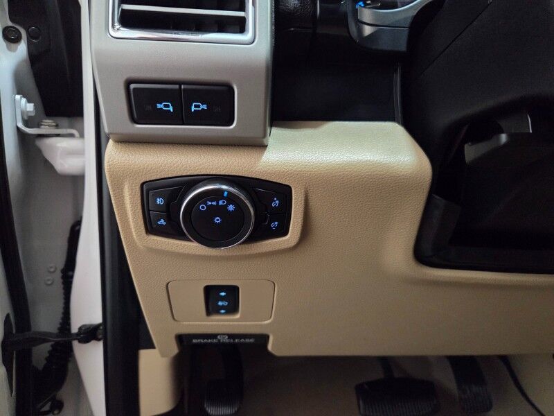 2017 Ford F-350 Lariat Dually 6.7L Diesel GPS Camera Gooseneck FREE WARRANTY Arlington TX