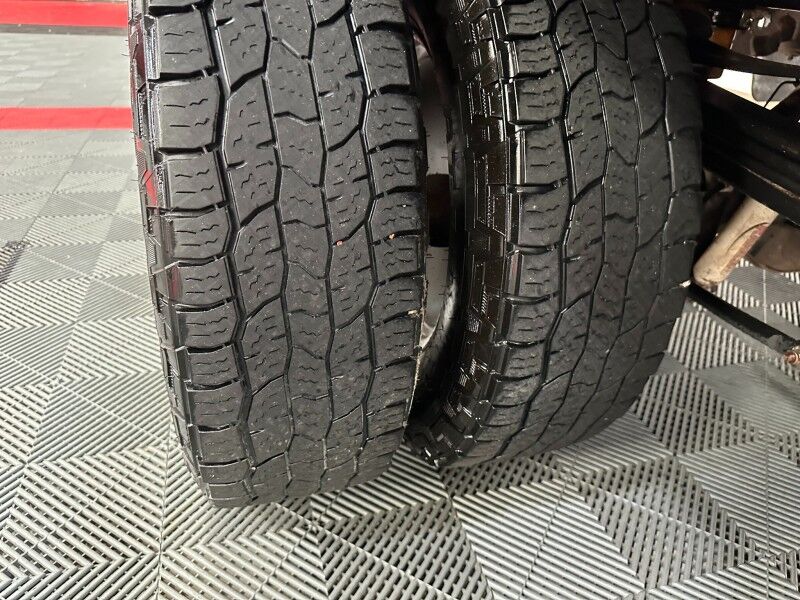 2017 Ford F-350 Lariat Dually Flatbed 4WD 6.7L Diesel GPS Gooseneck FREE WARRANTY Call (682)587-6288 Arlington TX