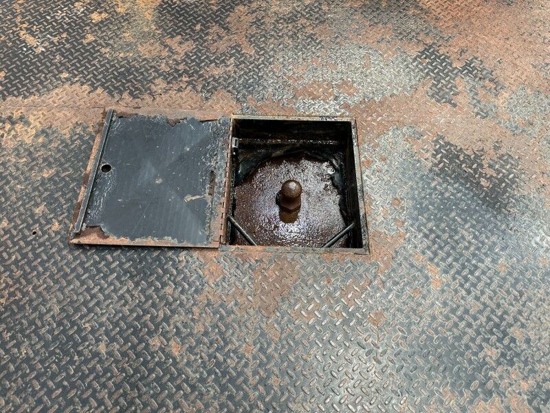 2017 Ford F-350 Lariat Dually Flatbed 4WD 6.7L Diesel GPS Gooseneck FREE WARRANTY Call (682)587-6288 Arlington TX