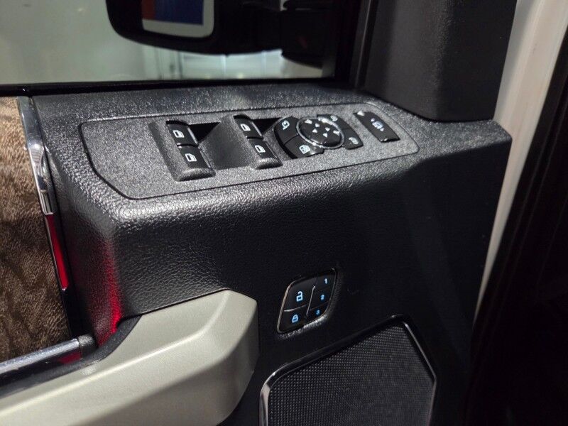 2017 Ford F-350 Lariat Short Bed Lifted 6.7L Diesel GPS Camera 22in Wheels FREE WARRANT Arlington TX