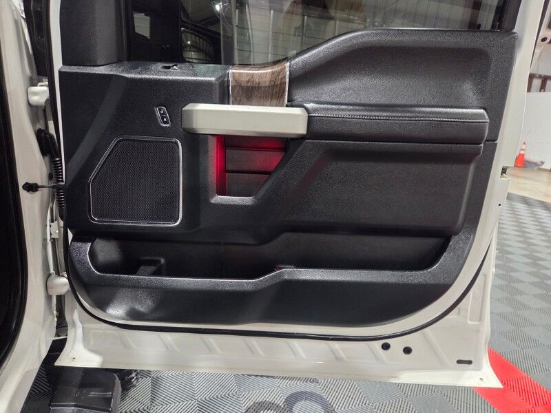 2017 Ford F-350 Lariat Short Bed Lifted 6.7L Diesel GPS Camera 22in Wheels FREE WARRANT Arlington TX