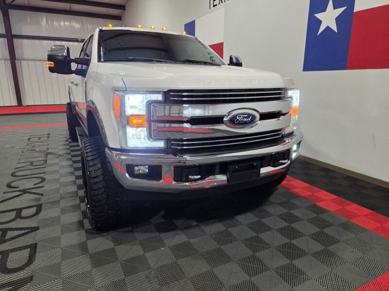 2017 Ford F-350 Lariat Short Bed Lifted 6.7L Diesel GPS Camera 22in Wheels FREE WARRANT Arlington TX