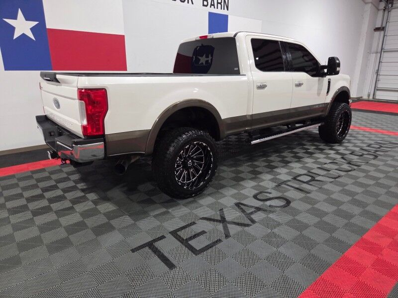 2017 Ford F-350 Lariat Short Bed Lifted 6.7L Diesel GPS Camera 22in Wheels FREE WARRANT Arlington TX