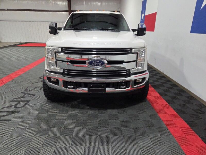 2017 Ford F-350 Lariat Short Bed Lifted 6.7L Diesel GPS Camera 22in Wheels FREE WARRANT Arlington TX