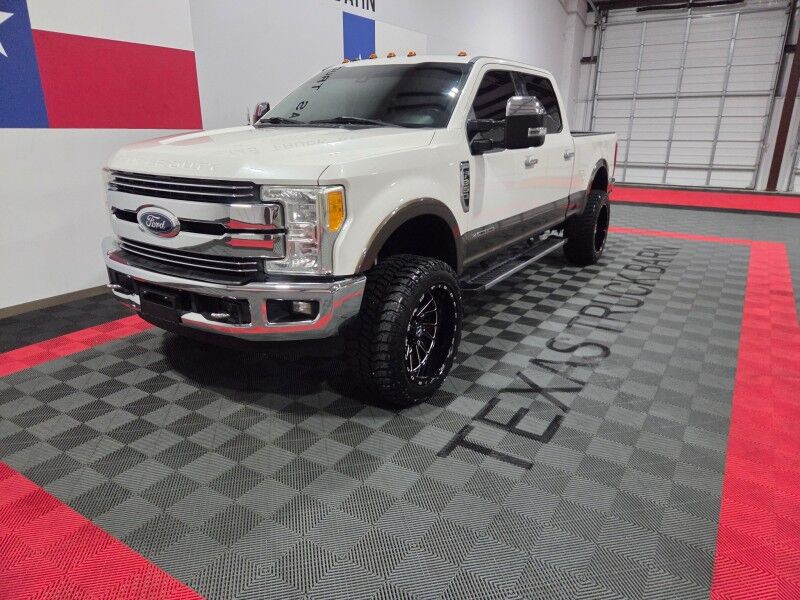 2017 Ford F-350 Lariat Short Bed Lifted 6.7L Diesel GPS Camera 22in Wheels FREE WARRANT Arlington TX