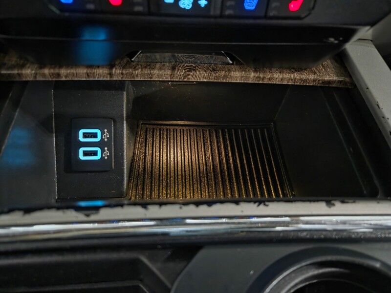 2017 Ford F-350 Lariat Short Bed Lifted 6.7L Diesel GPS Camera 22in Wheels FREE WARRANT Arlington TX