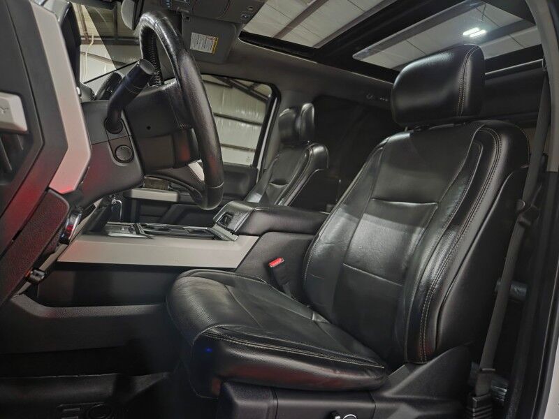 2017 Ford F-350 Lariat Short Bed Lifted 6.7L Diesel GPS Camera 22in Wheels FREE WARRANT Arlington TX