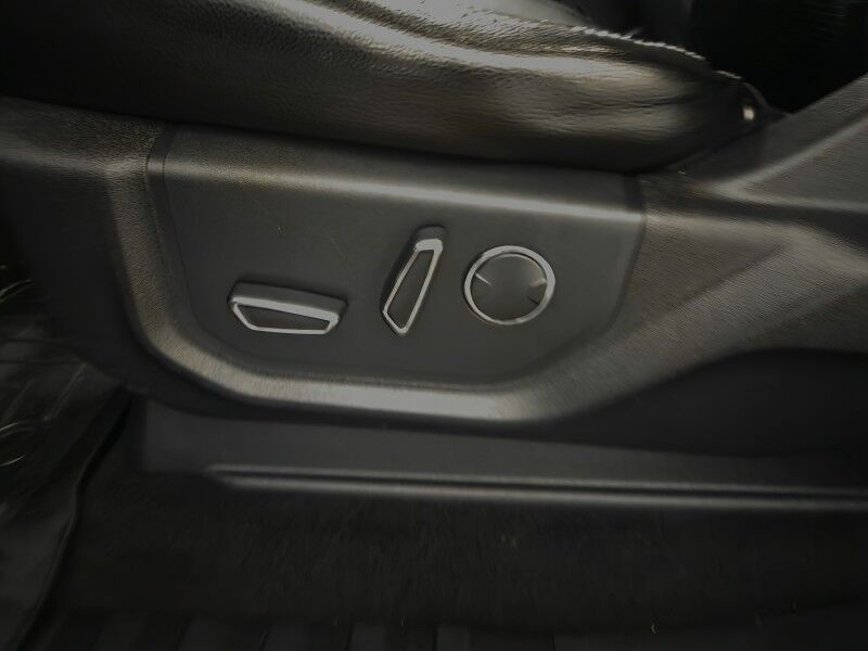 2017 Ford F-350 Lariat Ultimate Lifted 6.7L Diesel GPS Camera Toyo Tires FREE WARRANTY Arlington TX